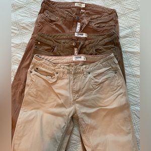 3 pairs of mountain khakis. Size 10R